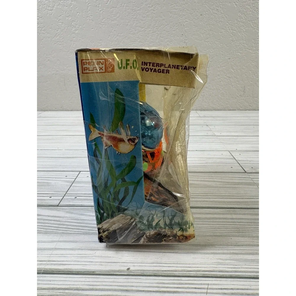Vintage Penn Plax U.F.O. Interplanetary Voyager Aquarium Ornament Orange